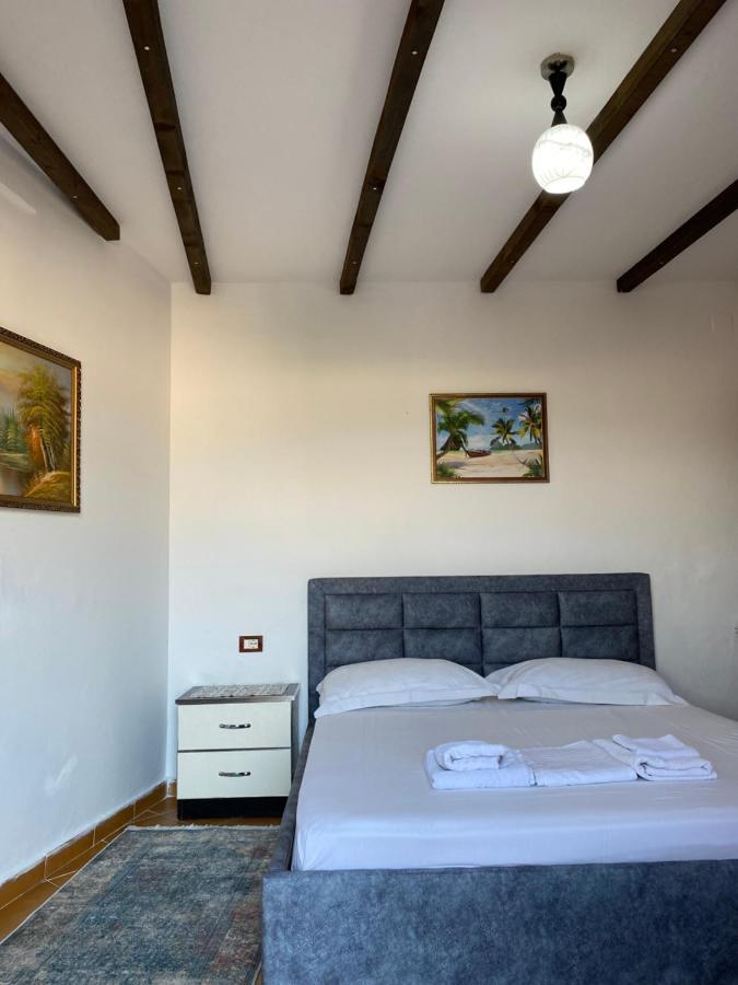 Aria Baci Guest House Berat Exterior foto